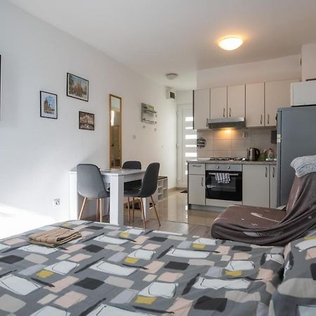 Apartment Vilma Задар Екстер'єр фото